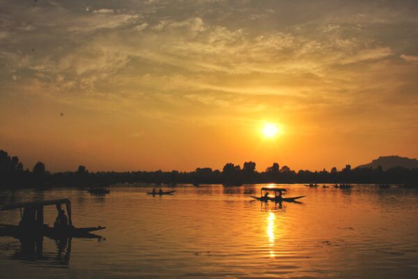 Cheapest Kashmir Tour Package