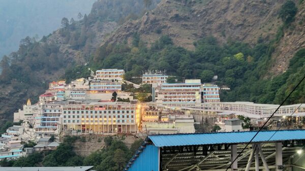 Vaishno Devi Patnitop Package