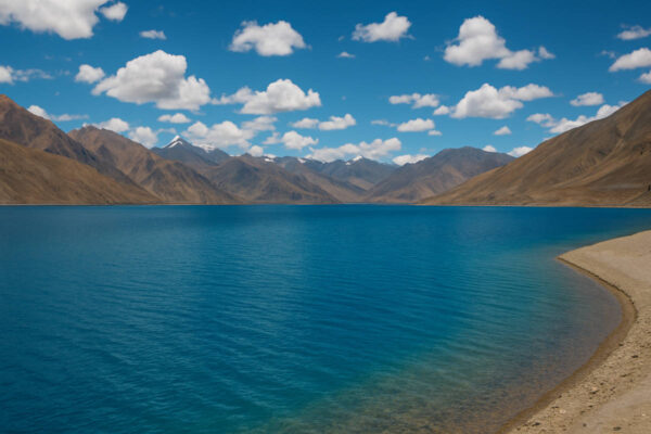 Pangong Lake in Leh Ladakh – A Serene Escape